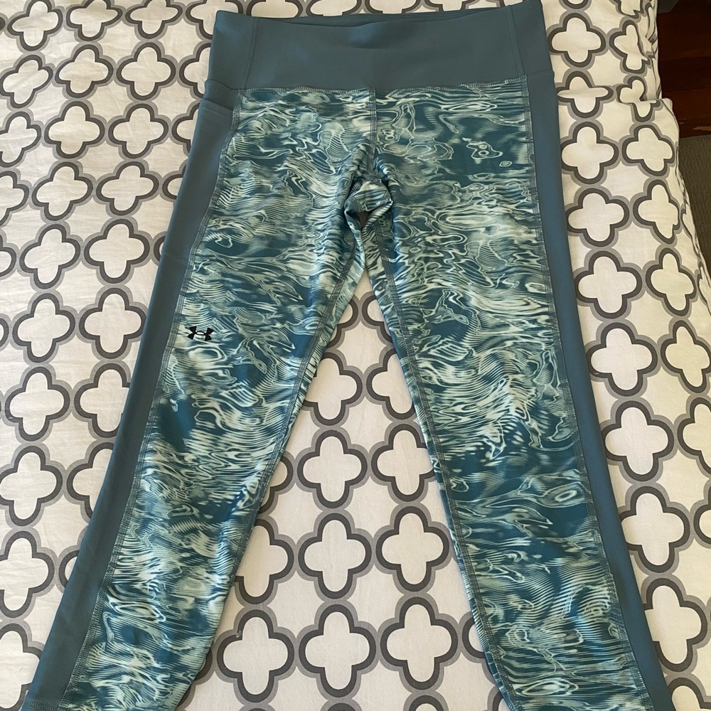 Green Swirl Leggings (NWOT)